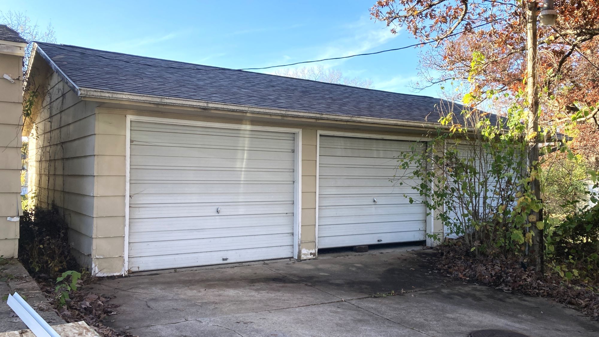 garage roof replacement Solon Iowa